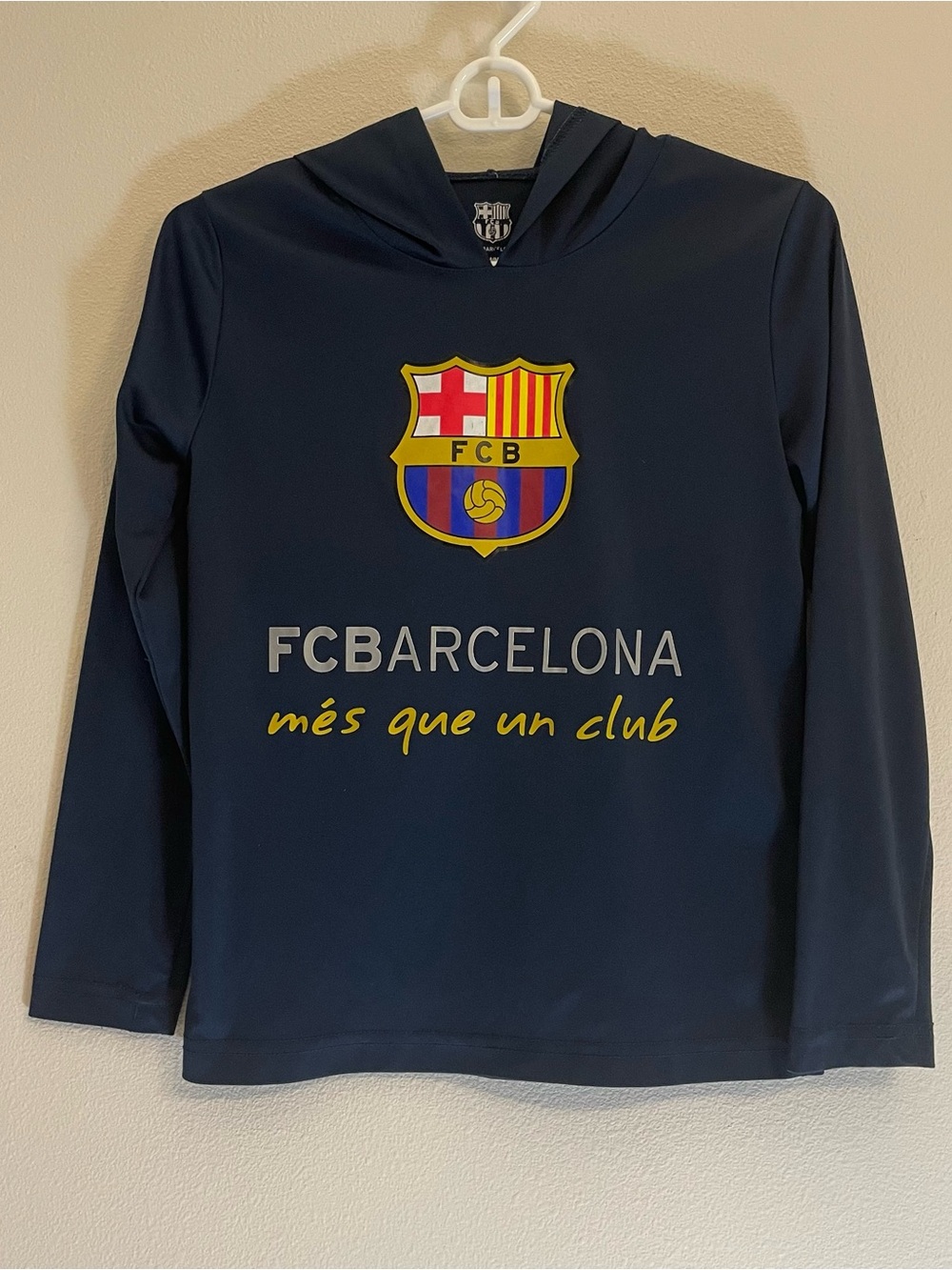 FC Barcelona Youth Hoodie T Shirt Size M Navy Soccer Mes Que Un Club
